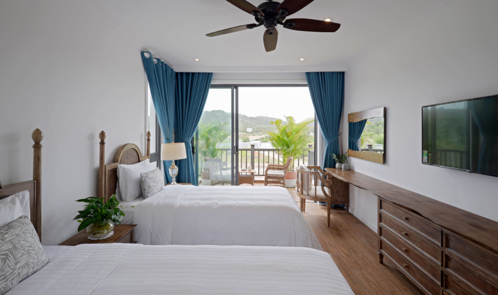 Combo 3N2Đ Sunset Sanato Resort & Villas Phú Quốc + Vé MBKH