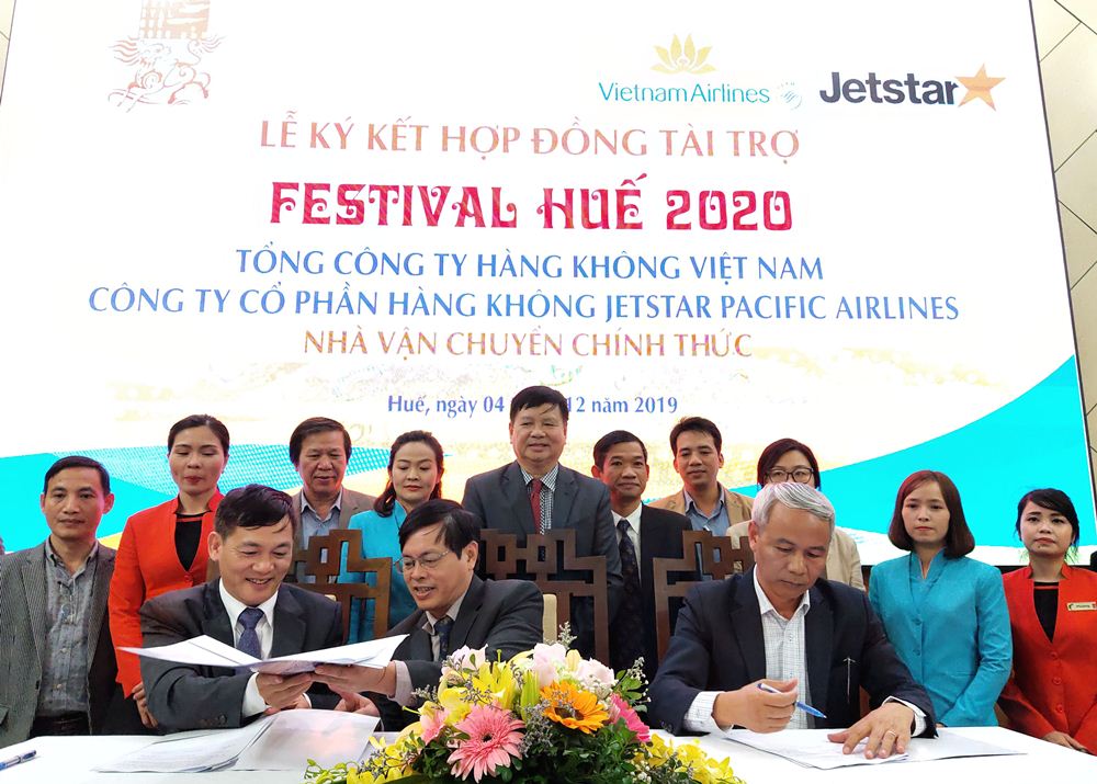 Vietnam Airlines và Jetstar Pacific là nhà vận chuyển chính thức của Festival Huế 2020