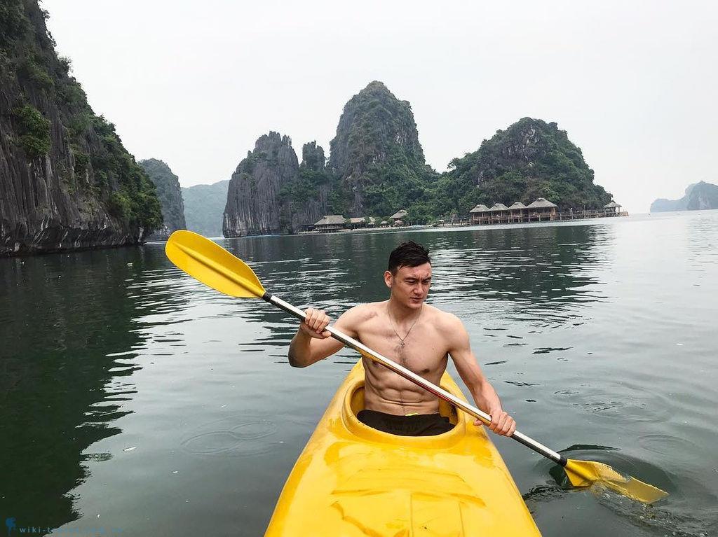 Chèo thuyền Kayak