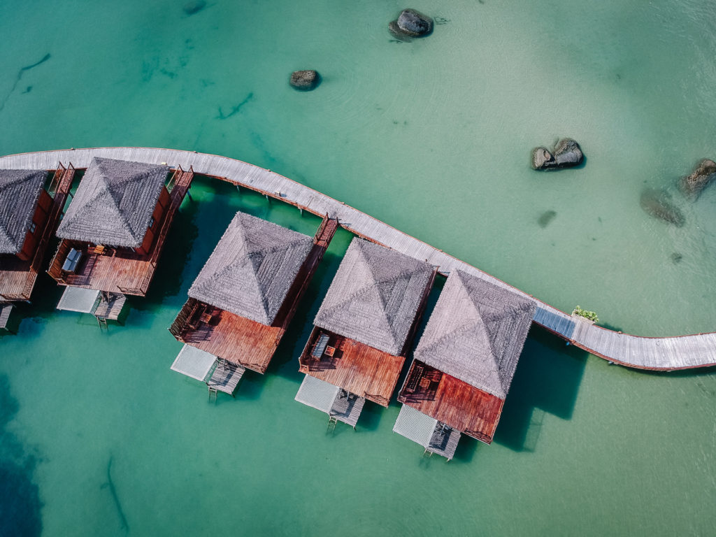 rocks-beach-boutique-phu-quoc-maldives-thu-nho-3