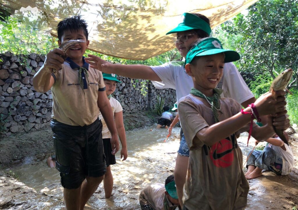 Tour Trải Nghiệm Thực Tế - Giáo Dục Kỹ Năng Sống | Savingbooking.com