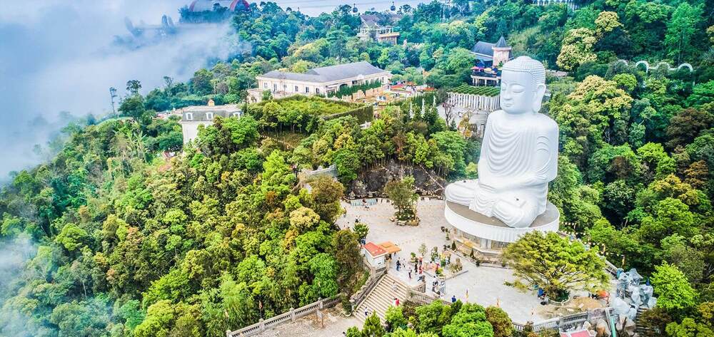 Chùa Linh Ứng Bà Nà Hill