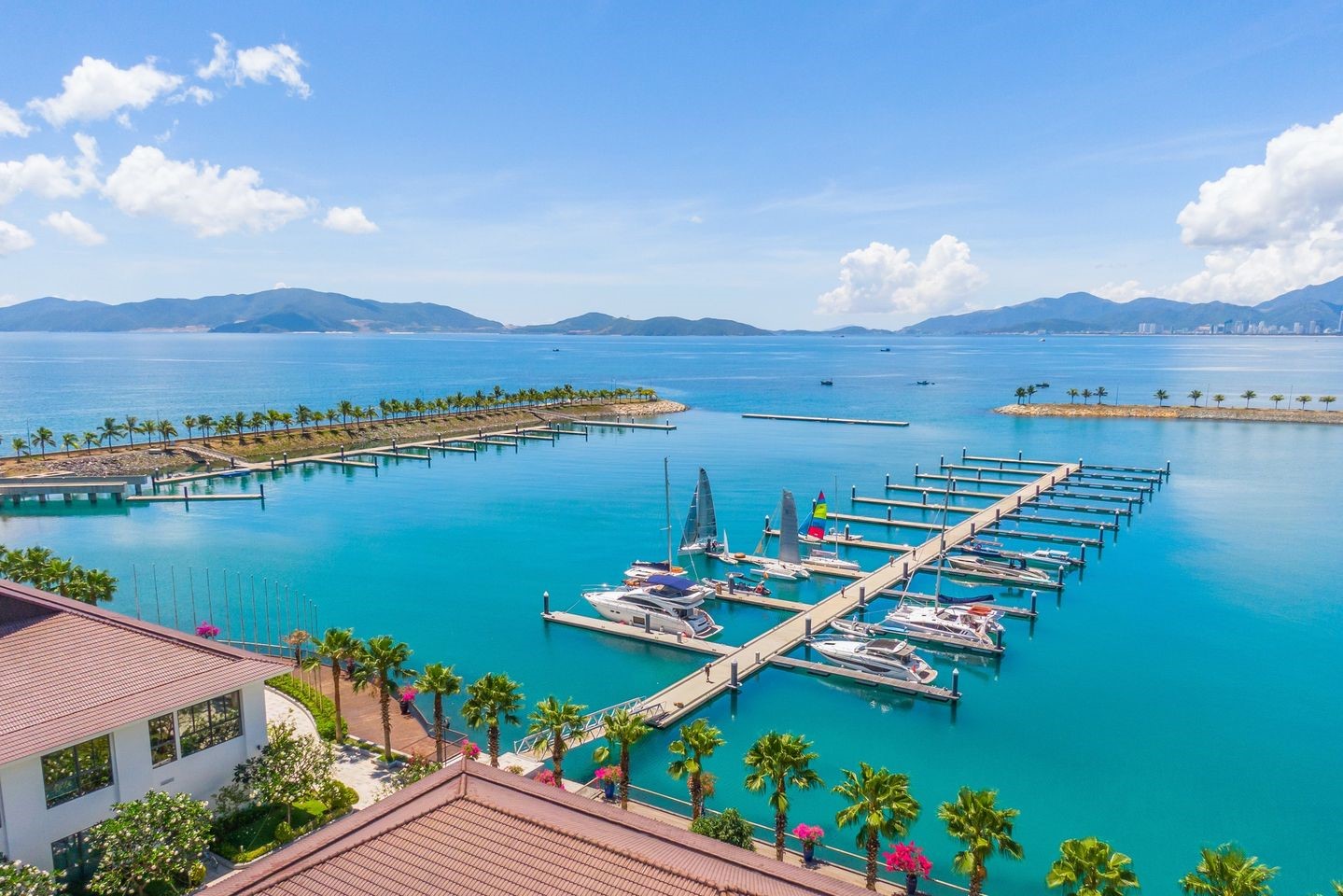 Bến du thuyền Ana Marina Nha Trang